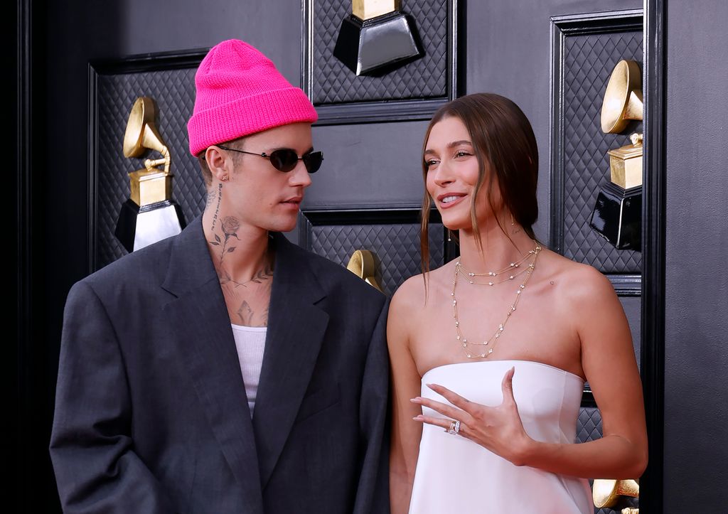 justin and hailey bieber at grammys