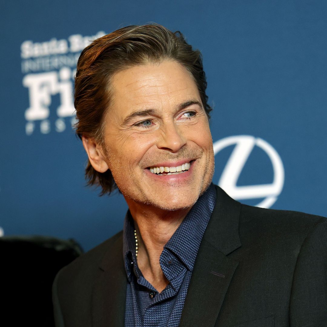 Rob Lowe sparks fan debate with sizzling shirtless photo